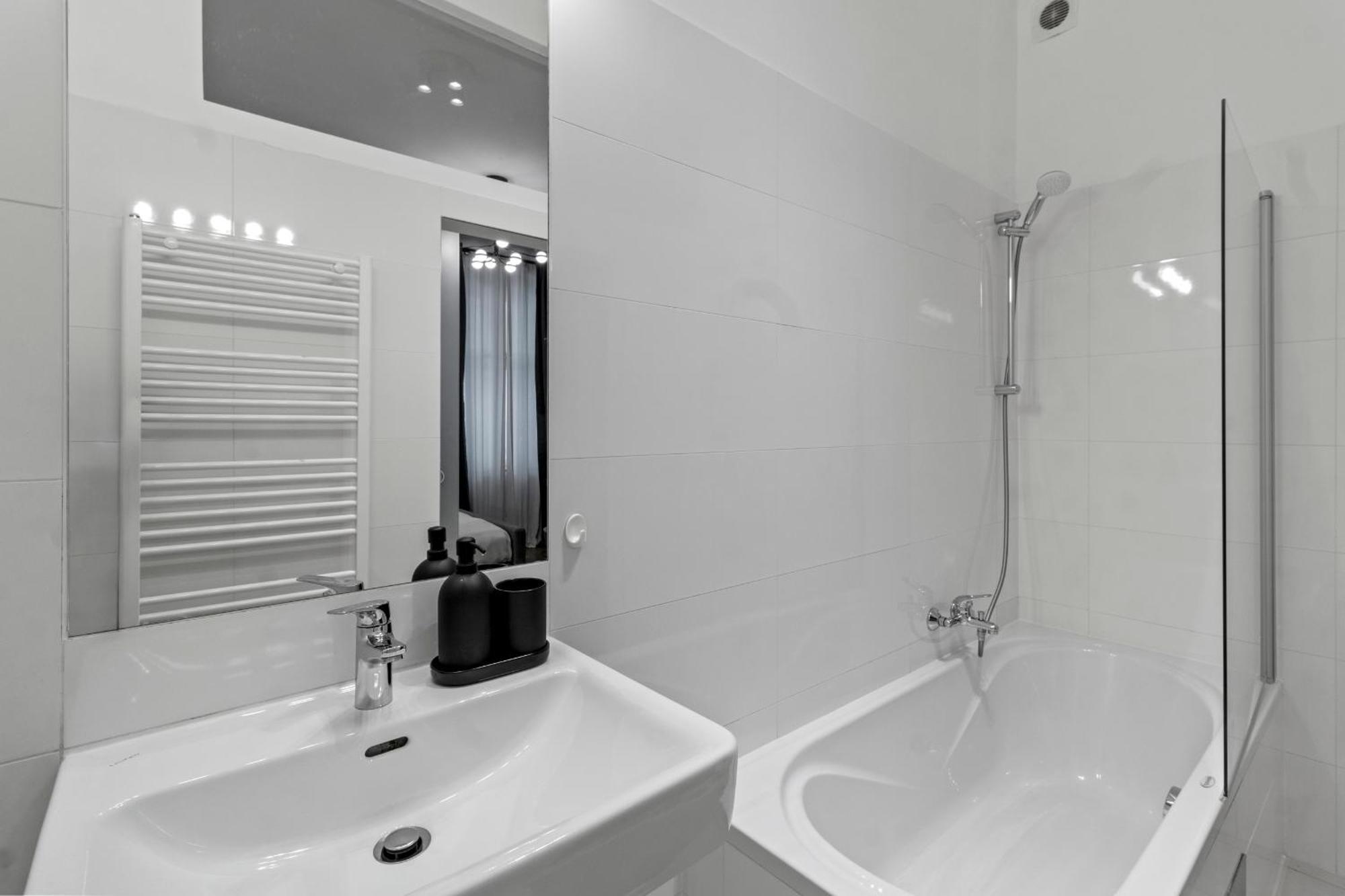 Cozy - 4 Min U6 Josefstaedterstrasse Wenen