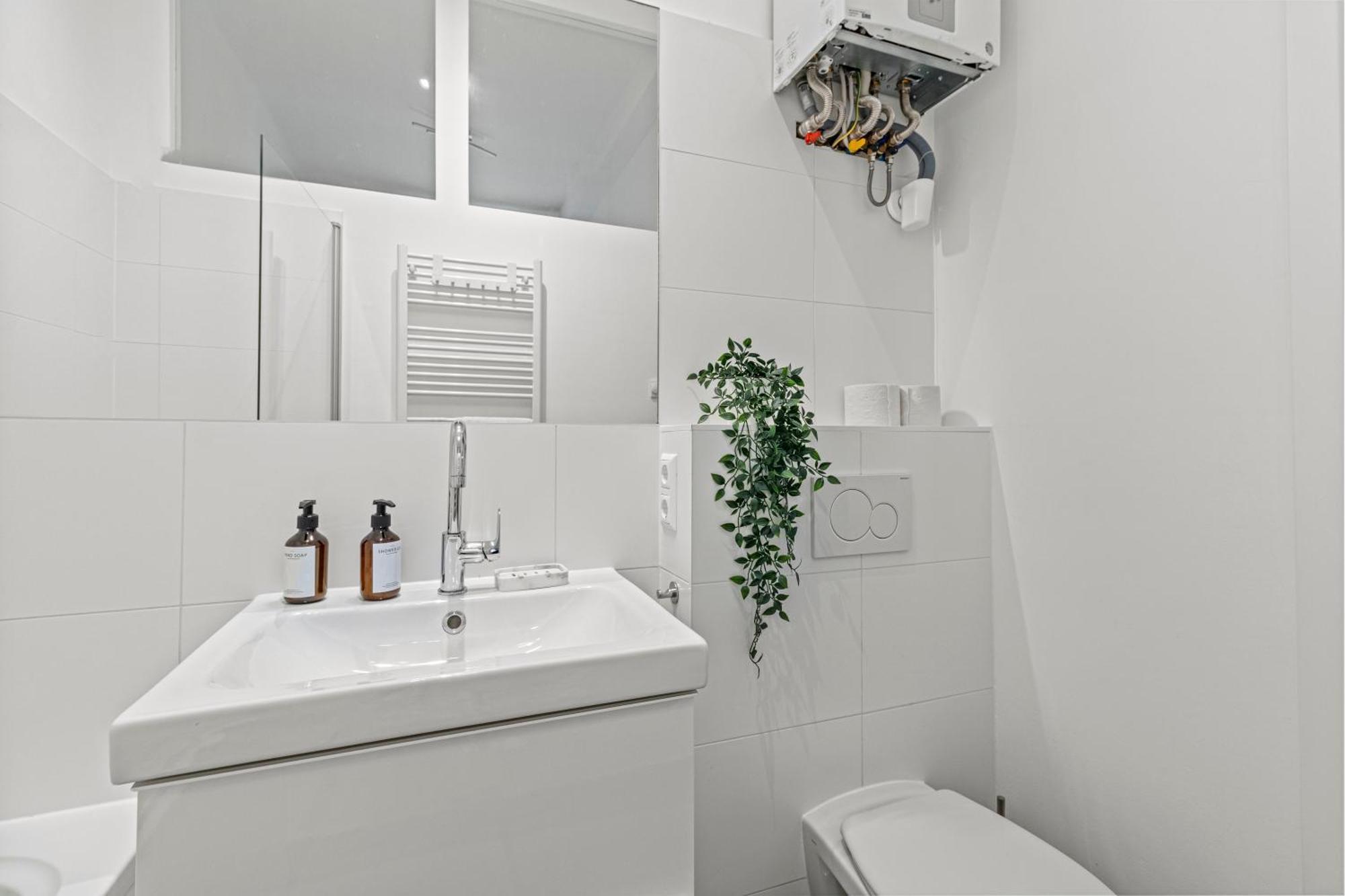 Cozy - 4 Min U6 Josefstaedterstrasse Appartement